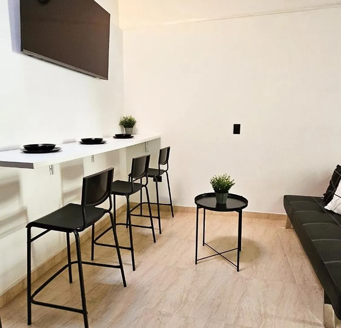 Elegant And Centrally Located Accommodation Easy Access Rionegro Colombia